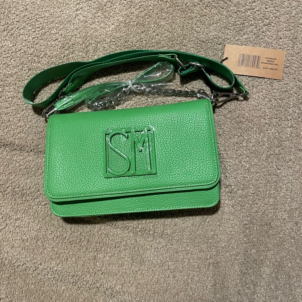 Steve Madden adjustable cross body purse
